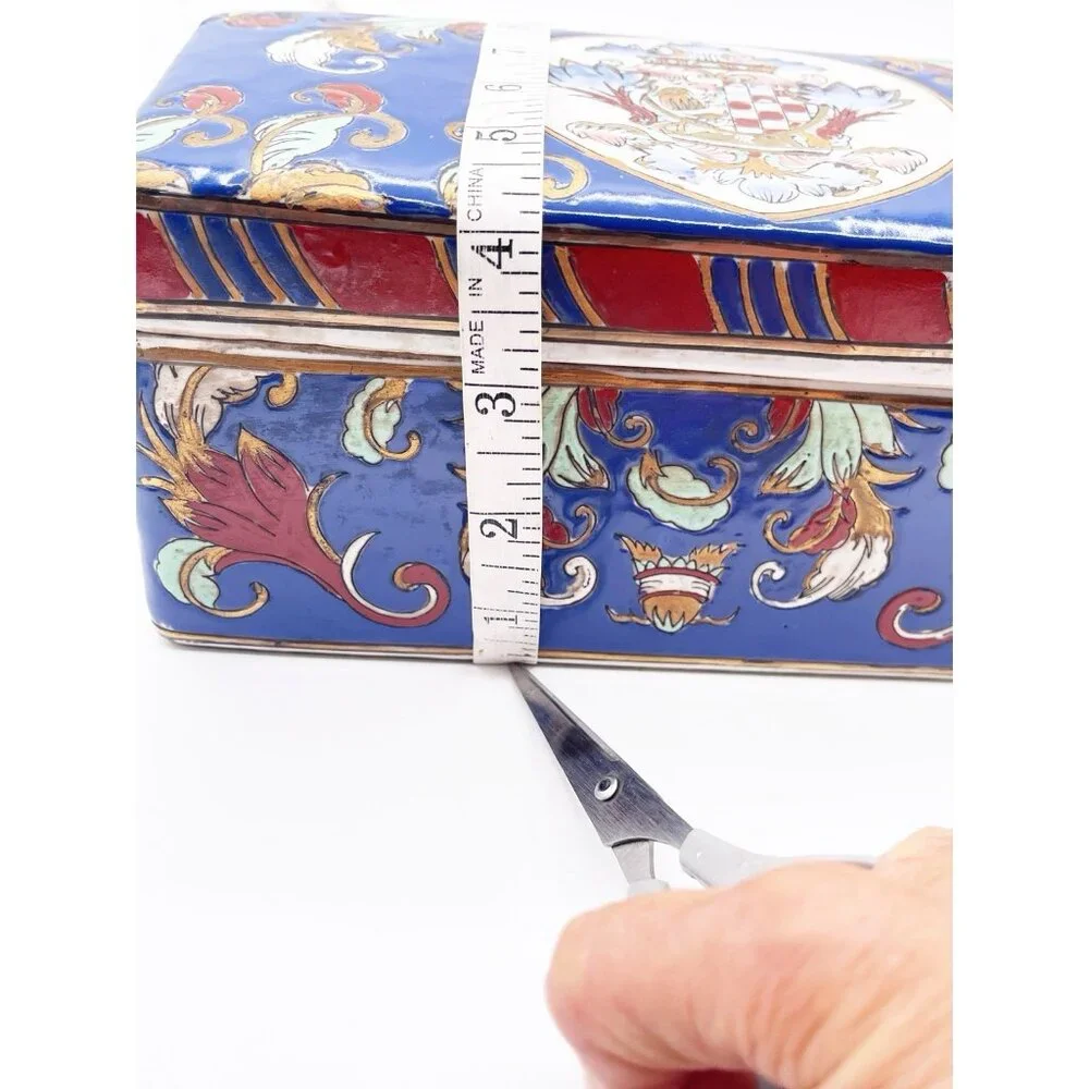Vintage Neiman Marcus Macau Ceramic Trinket Box Heraldic Crest Blue Porcelain